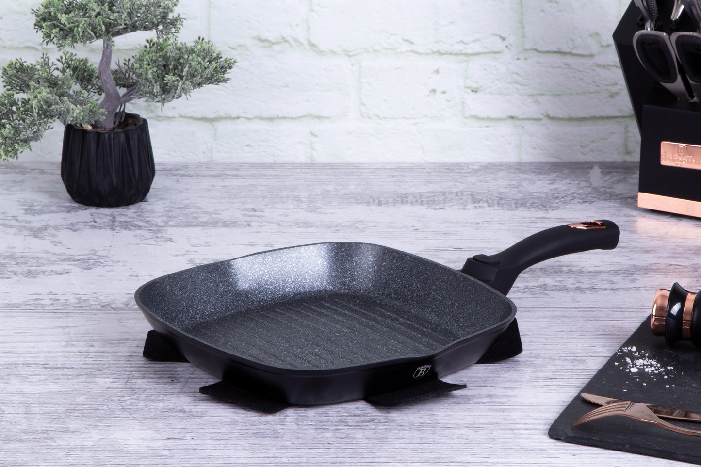 Berlinger Haus 28cm Marble Coating Grill Pan with Detachable Handle - Black
