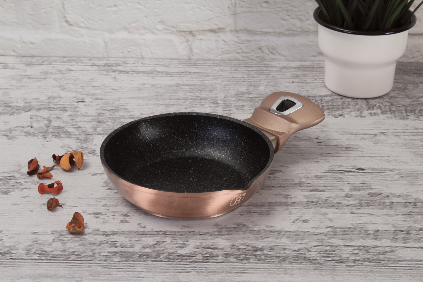 Berlinger Haus 16cm Marble Coating Non-Stick Egg Pan - Rose Gold