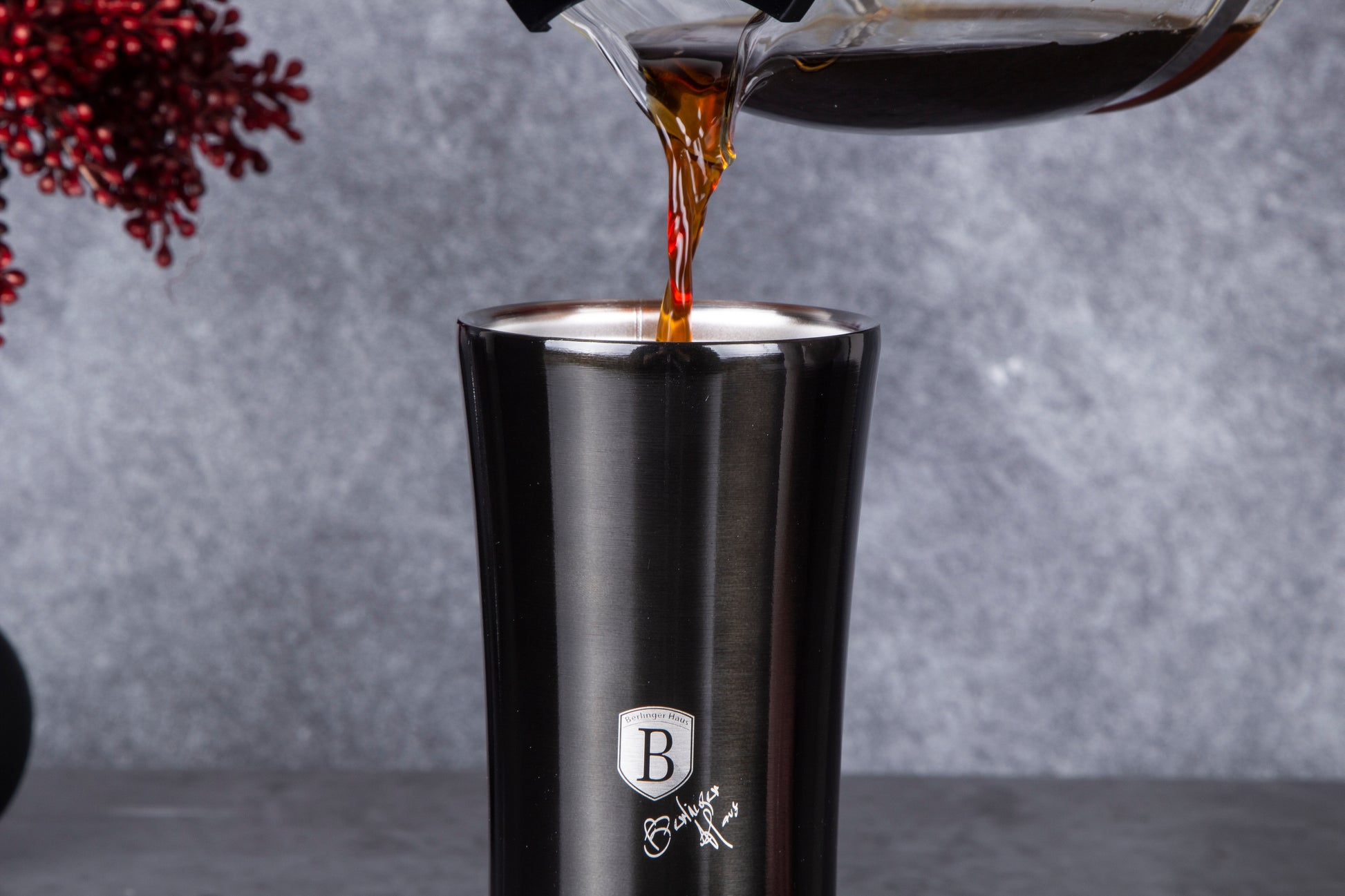 Berlinger Haus 500ml Thick Walled Travel Coffee Mug - Shiny Black