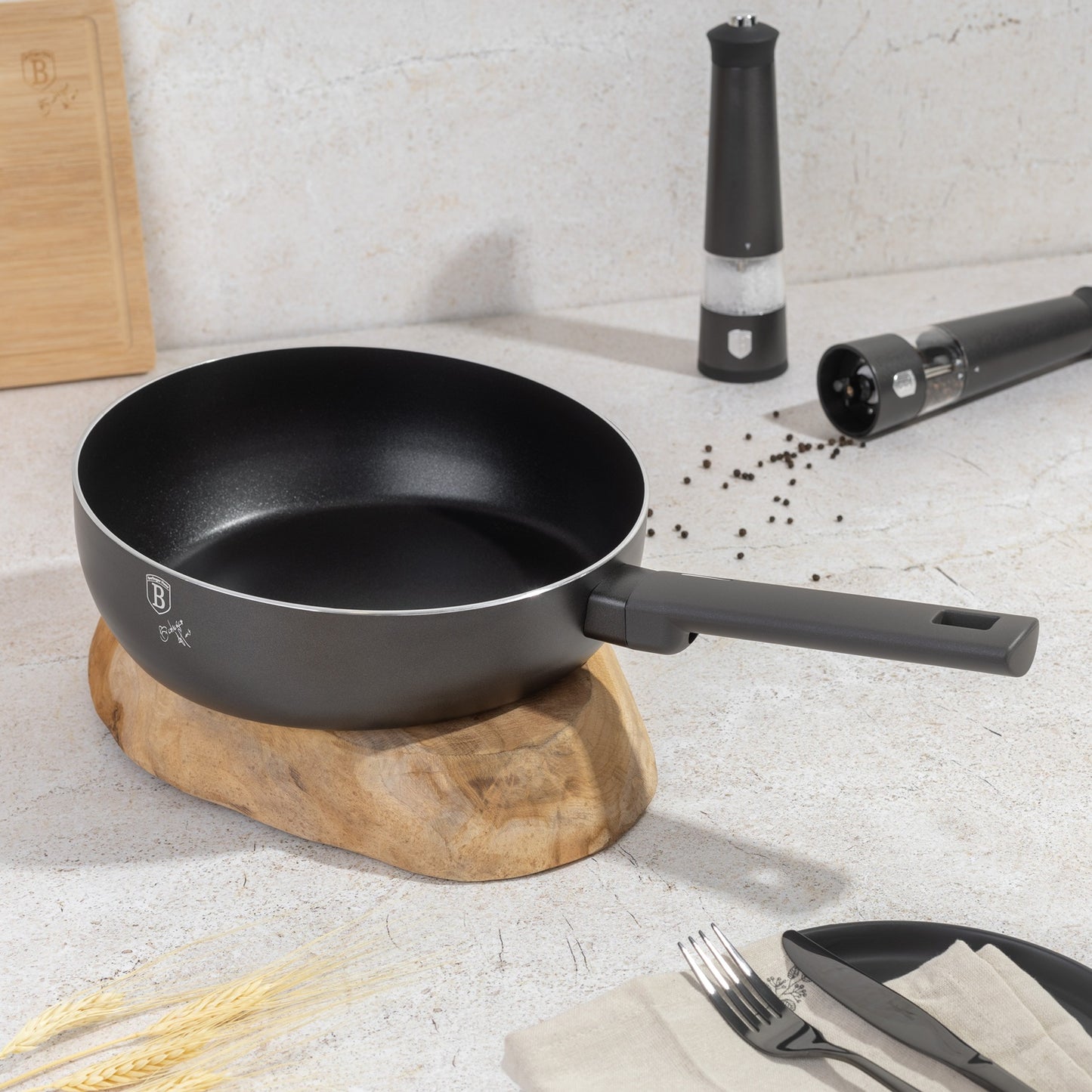 Berlinger Haus 26cm Titan Pro Non-Stick Coating Flip Frypan - Anthracite