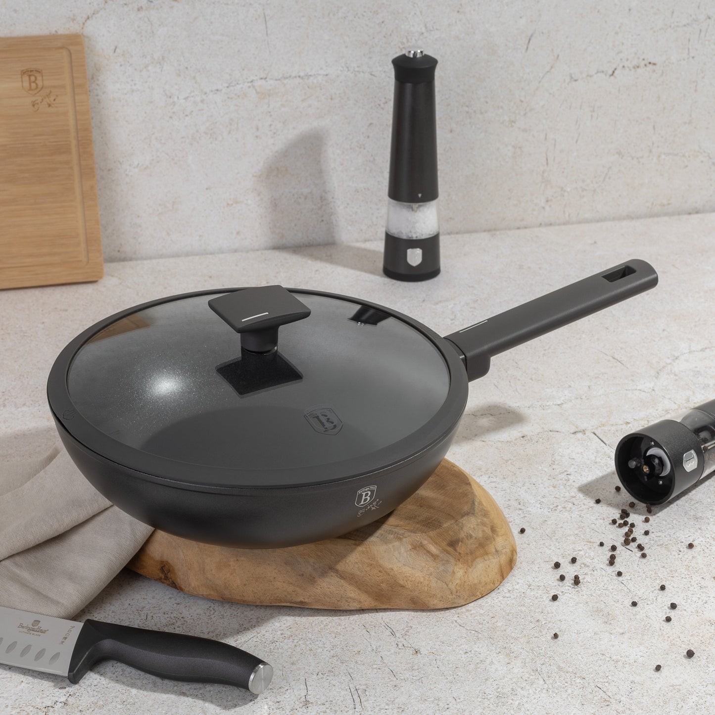 Berlinger Haus 28cm Titan Pro Non-Stick Coating Wok – Anthracite