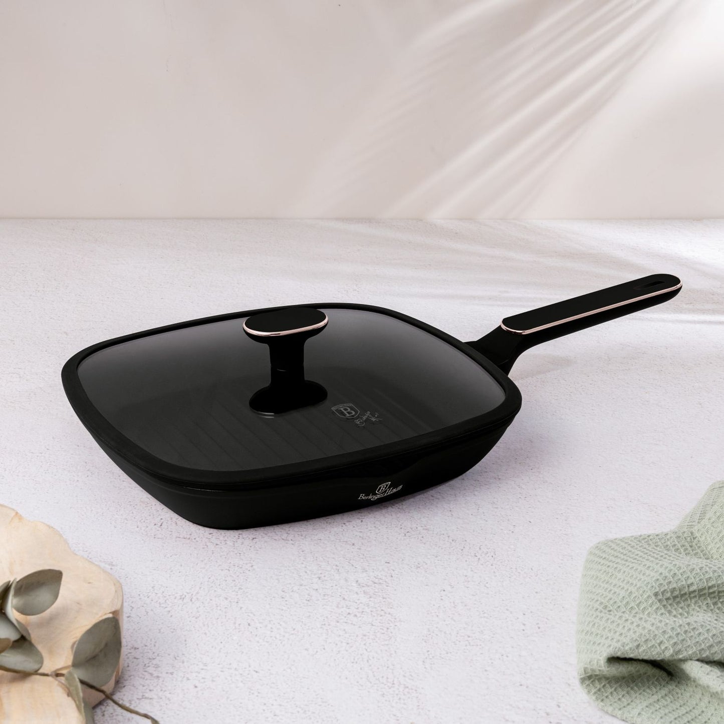 Berlinger Haus 28cm Titan Pro Non-Stick Coating Grill Pan with Lid - Black Rose