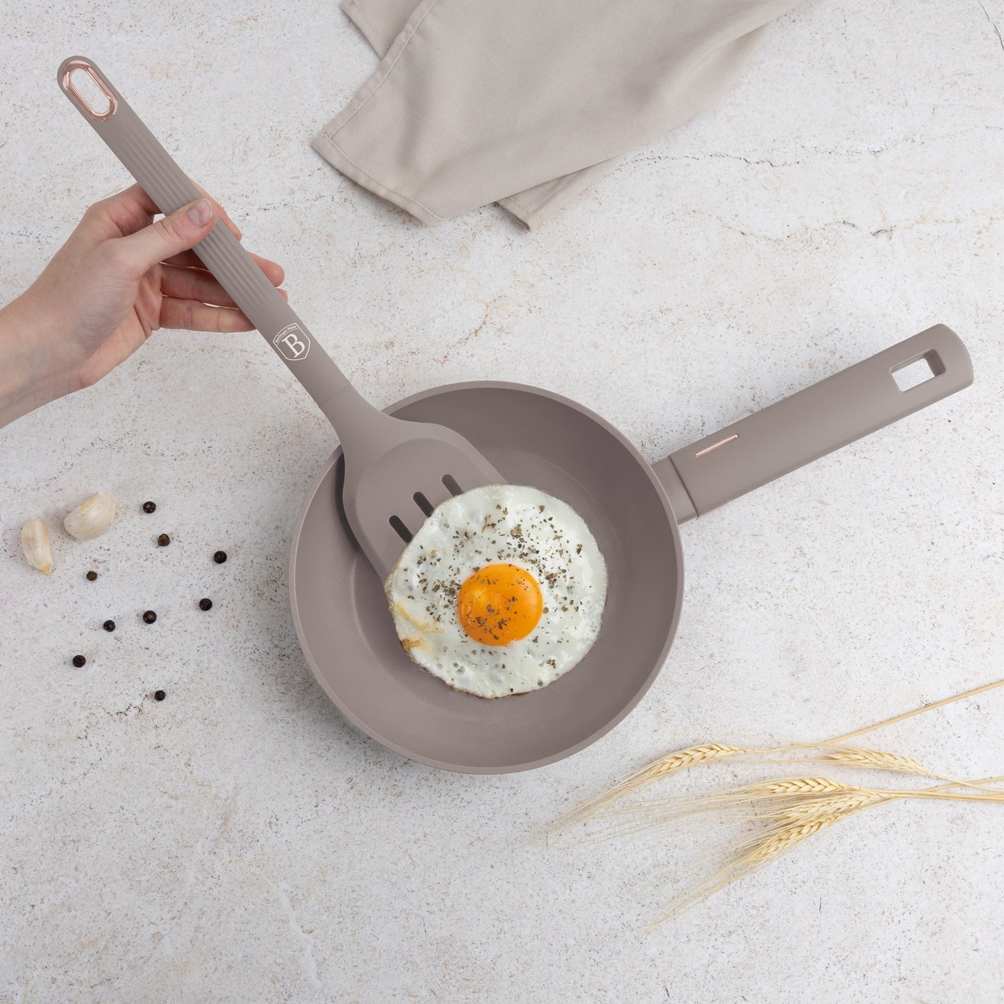 Berlinger Haus 6-Piece Non-Stick Kitchen Tool Set with Stand – Taupe