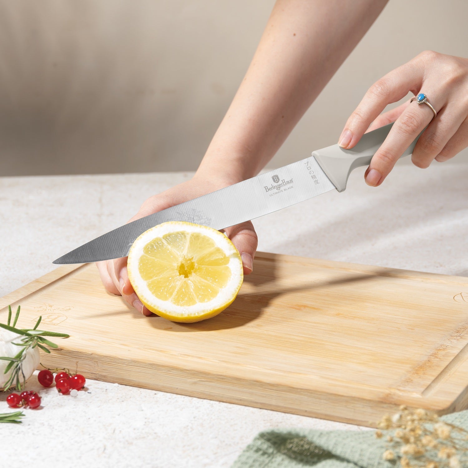 Berlinger Haus 6-Piece Stainless Steel Knife Set with Bamboo Cutting Board - Sahara