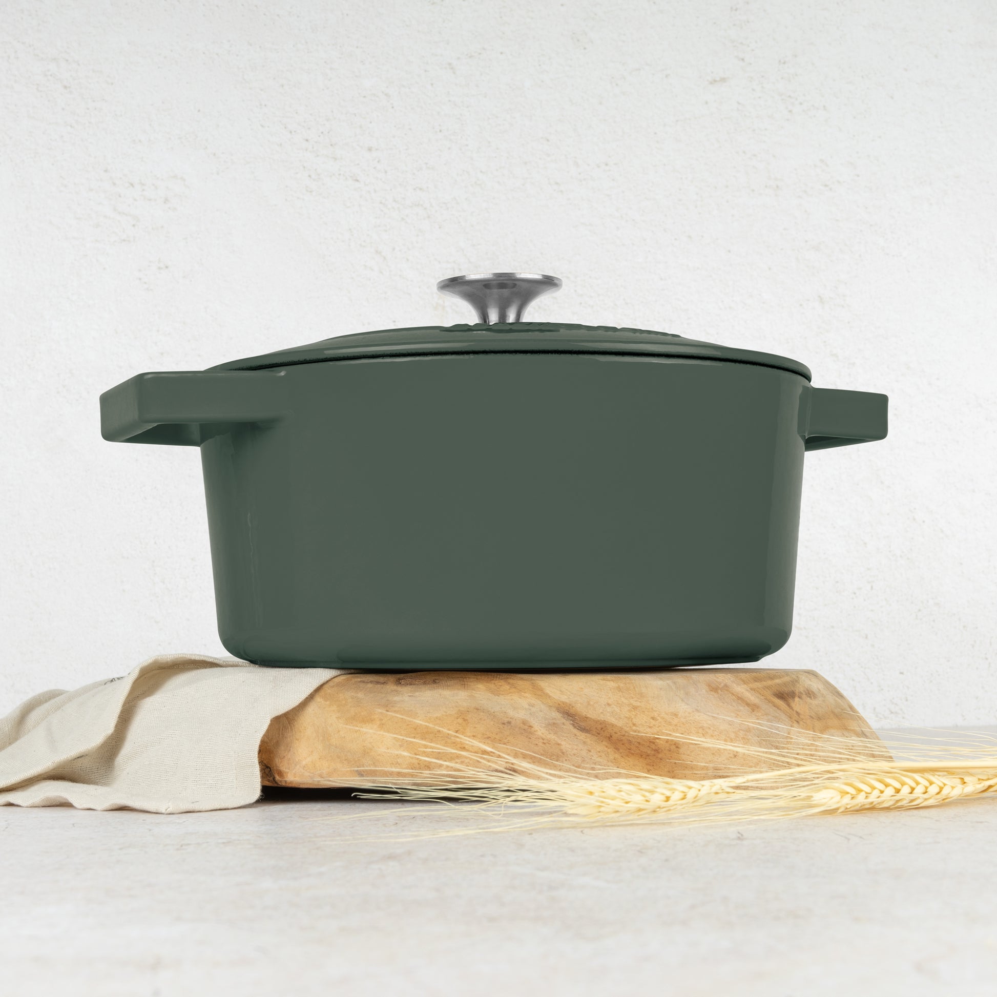 Berlinger Haus 24 cm Cast Iron Oval Roaster Stew Pot - Matte Green