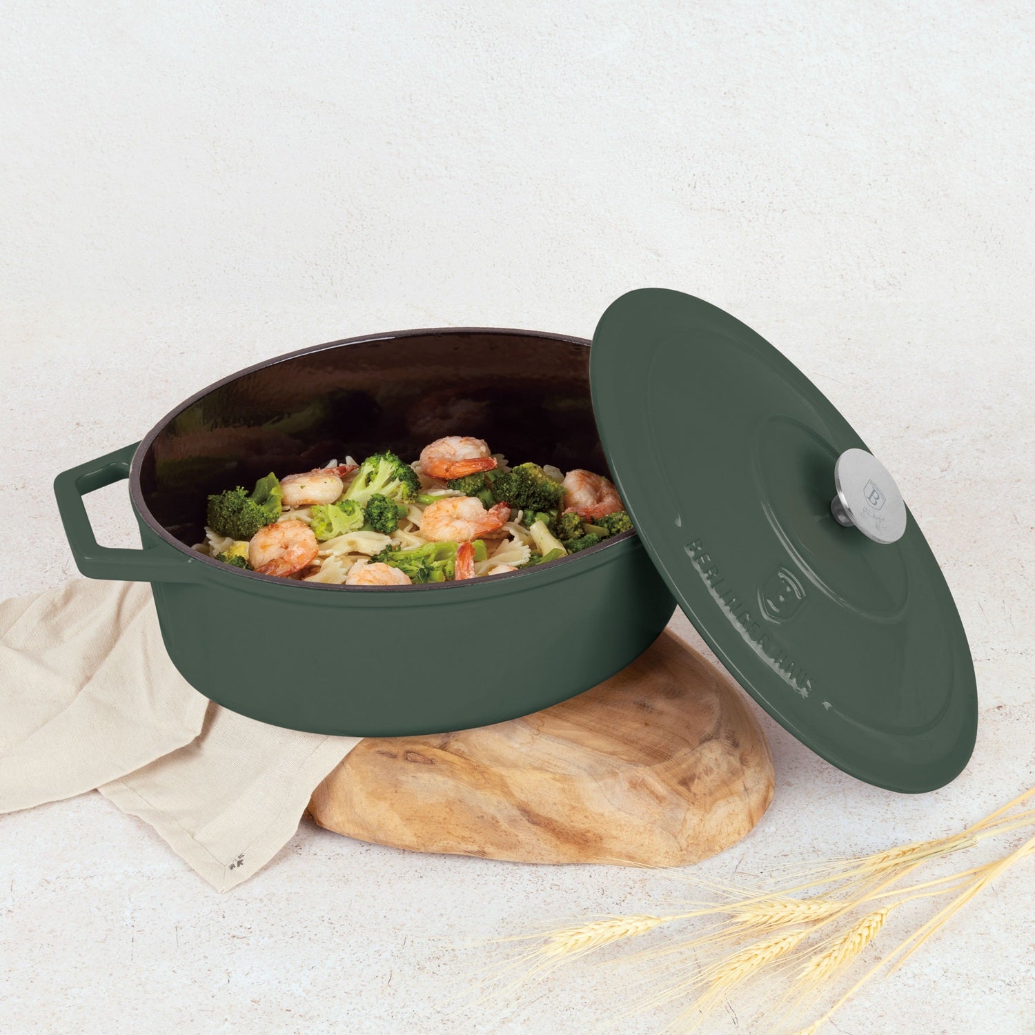 Berlinger Haus 30cm Cast Iron Oval Roaster Stew Pot - Matte Green