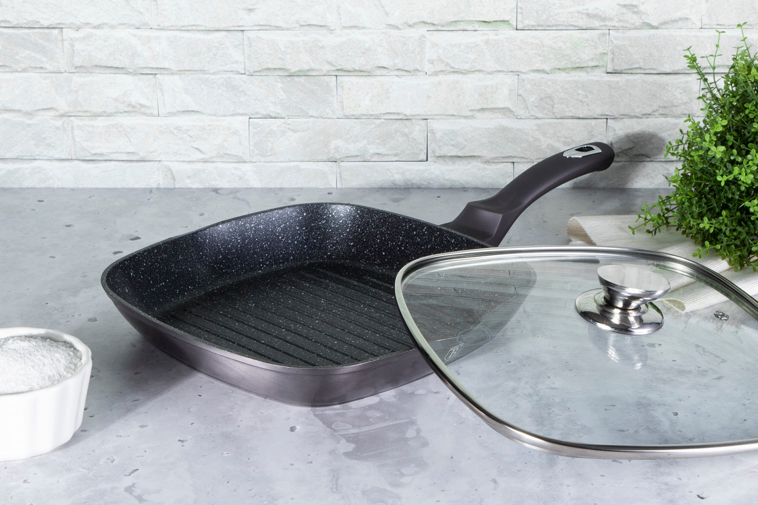 Berlinger Haus 28cm Marble Coating Grill Pan with Lid - Carbon Pro Edition