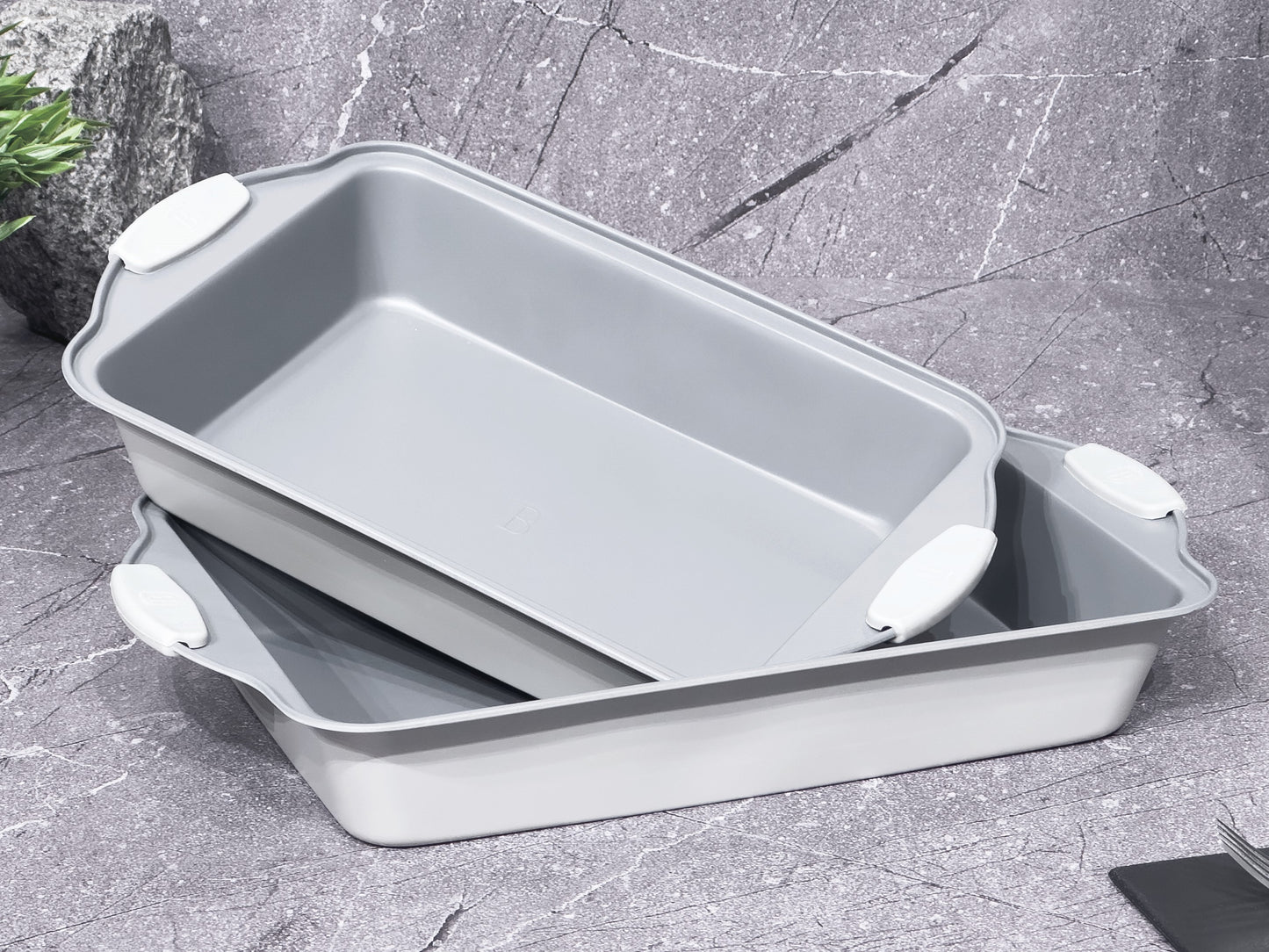 Berlinger Haus 2-Piece Oblong Roaster with Silicone Handle – Aspen