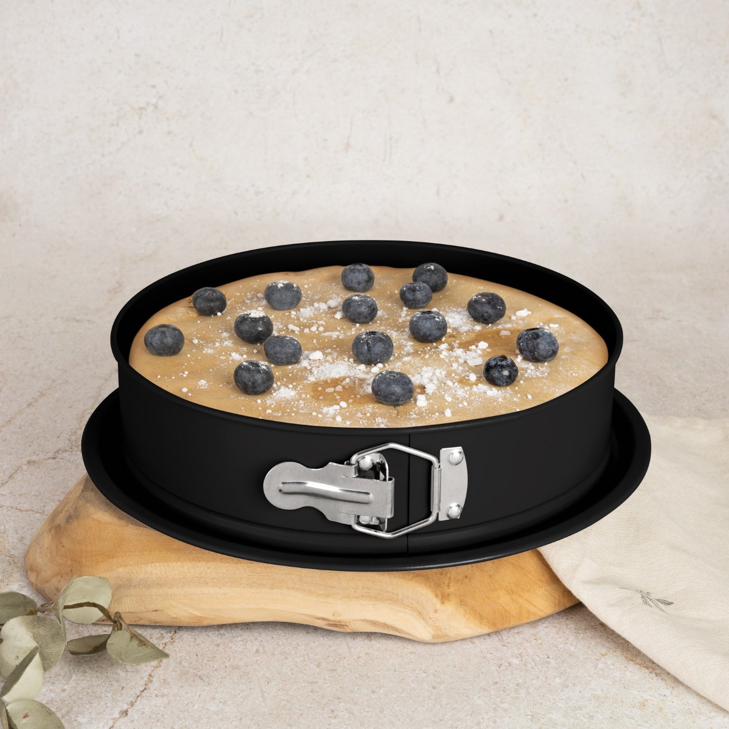 Berlinger Haus 26cm Titan Pro Non-Stick Round Springform Pan - Matte Black