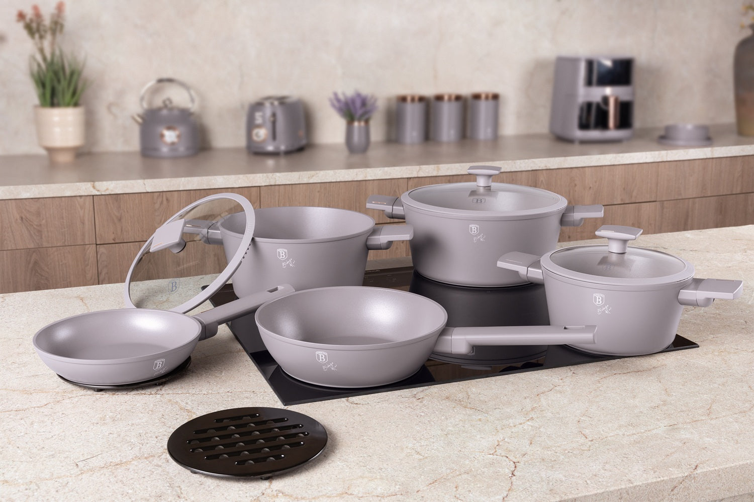 Berlinger Haus 10-Piece Non-Stick Titan Pro Coating Cookware Set - Taupe