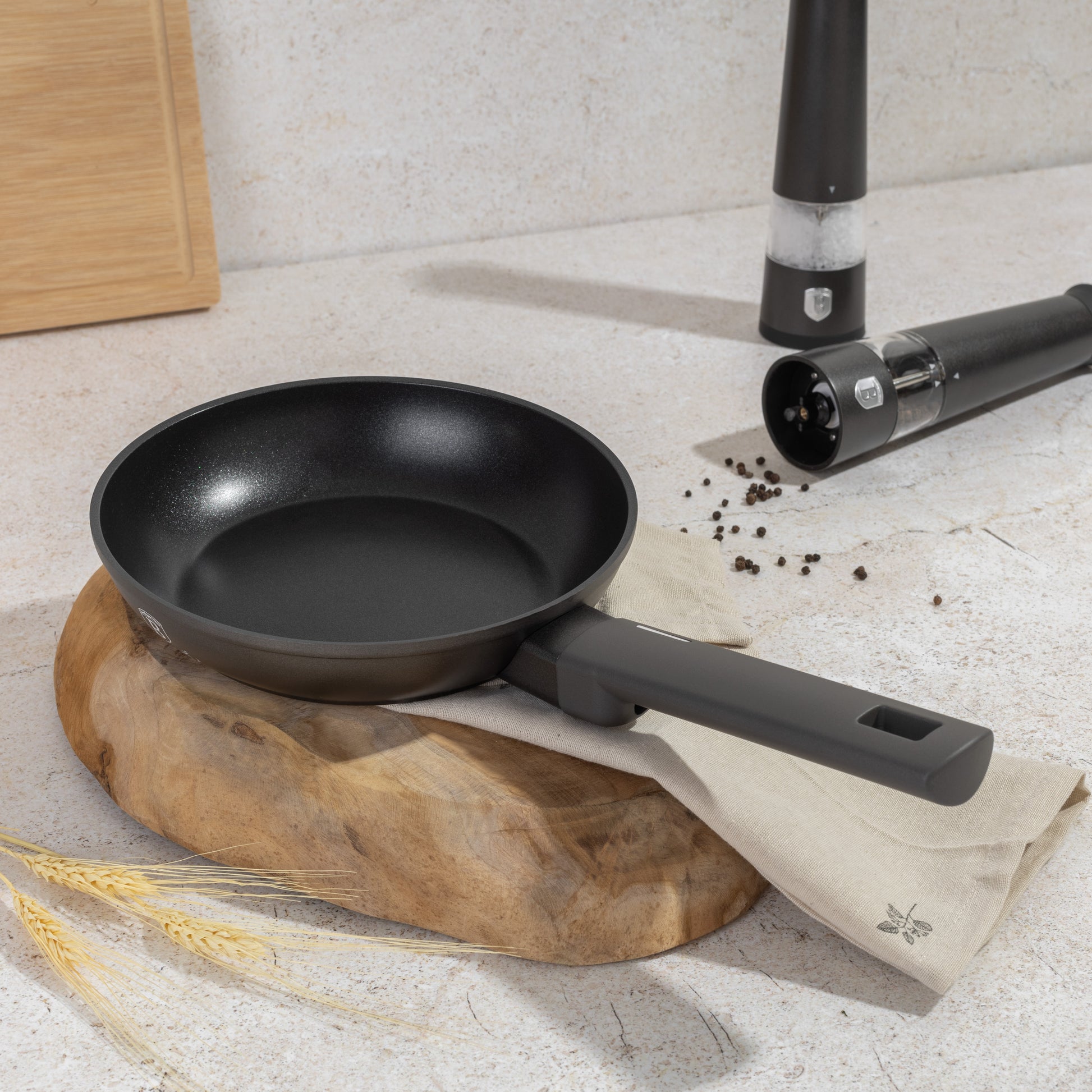 Berlinger Haus 20cm Non Stick Titan Pro Coating Frypan - Anthracite
