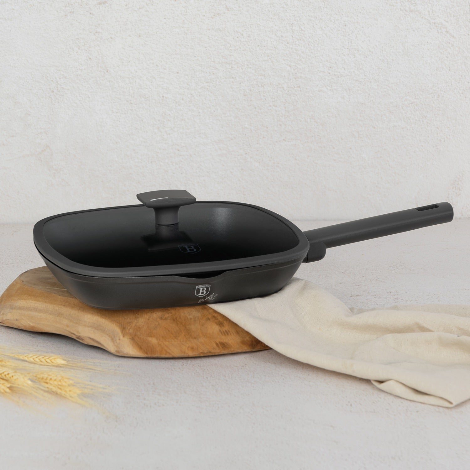 Berlinger Haus 28cm Titan Pro Non-Stick Coating Grill Pan – Anthracite