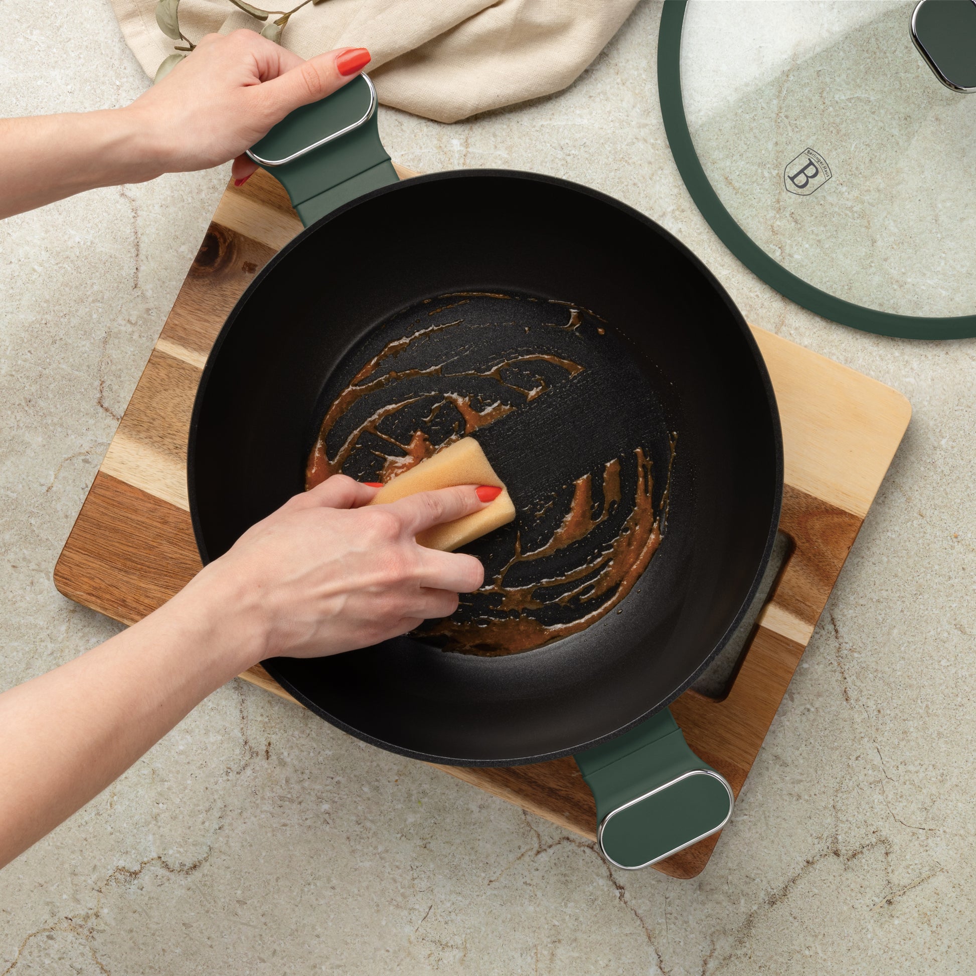 Berlinger Haus 30cm Titan Pro Non-Stick Wok with Lid - Matte Green