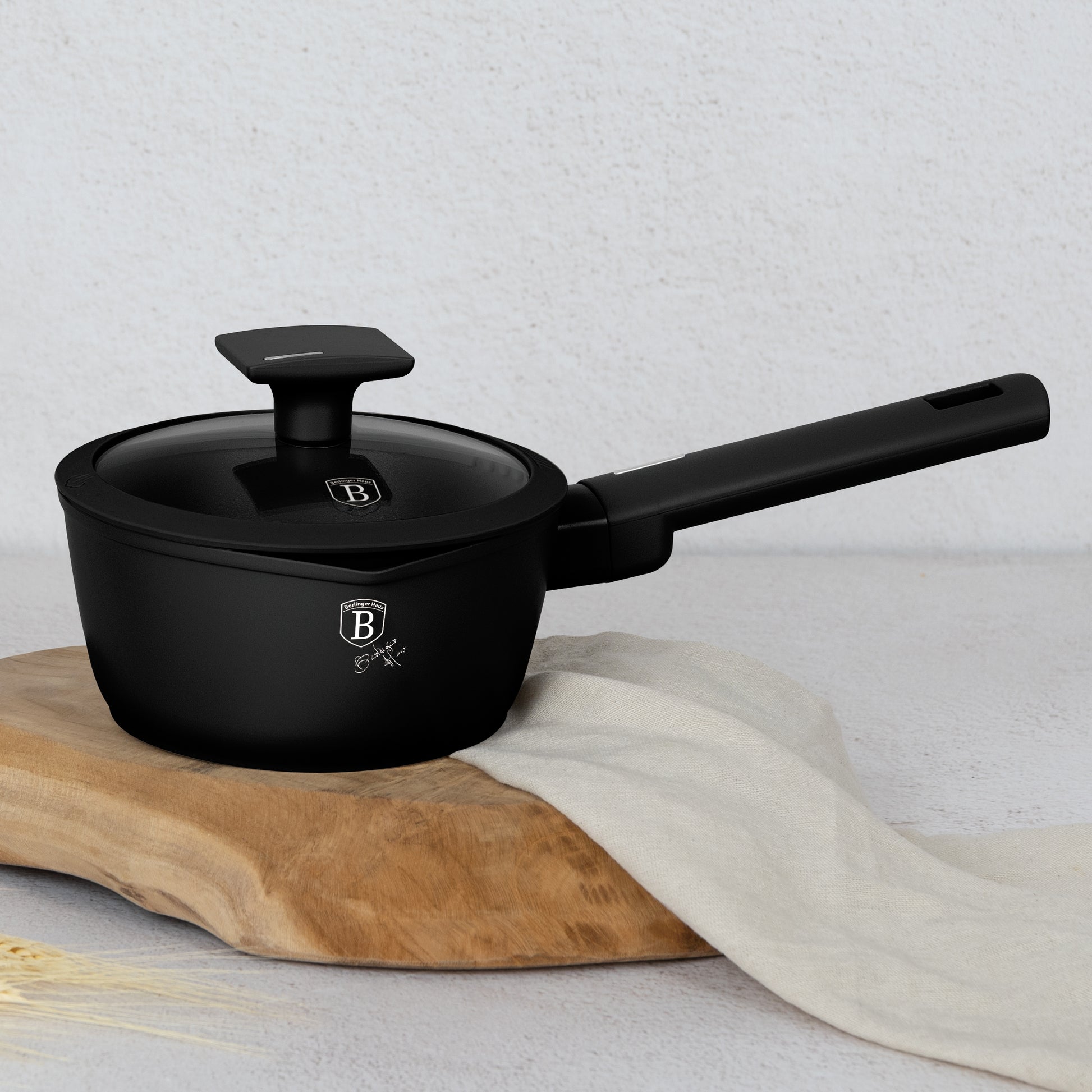 Berlinger Haus 16cm Titan Pro Non-Stick Coating Saucepan with Lid – Matte Black