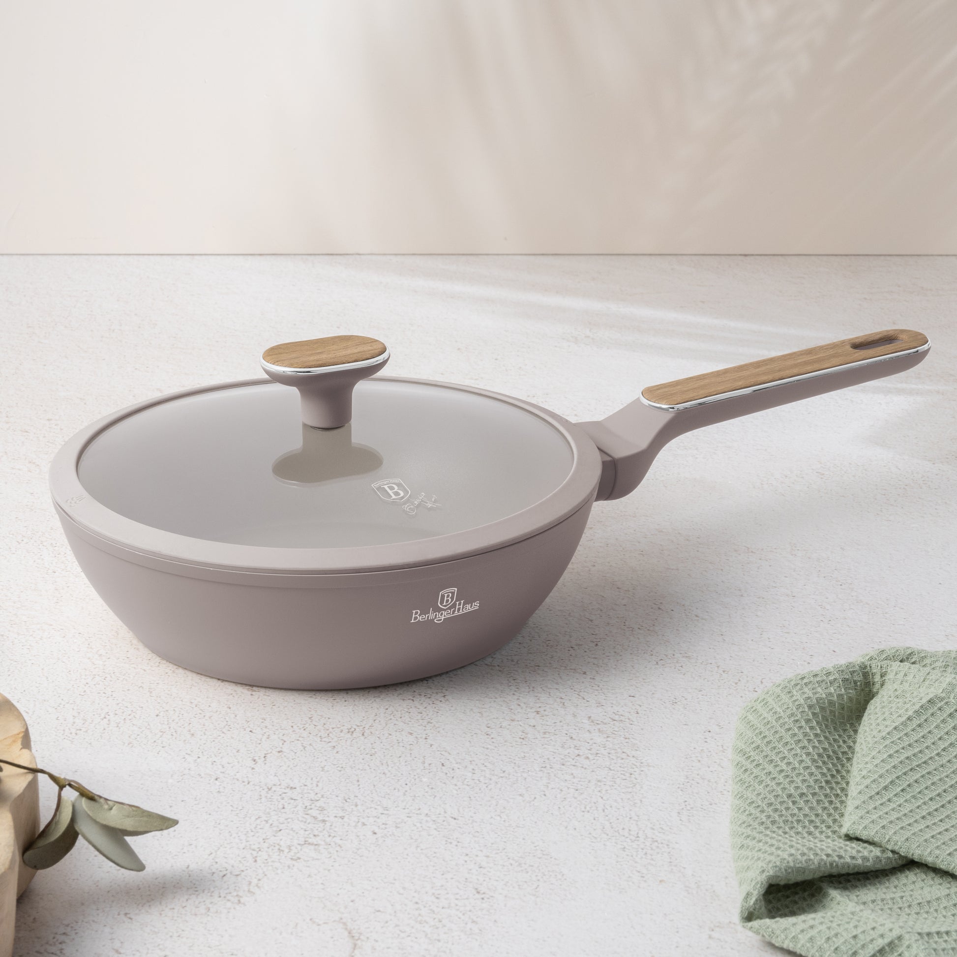 Berlinger Haus 24cm Titan Pro Non-Stick Coating Deep Frypan with Lid – Taupe Nordic