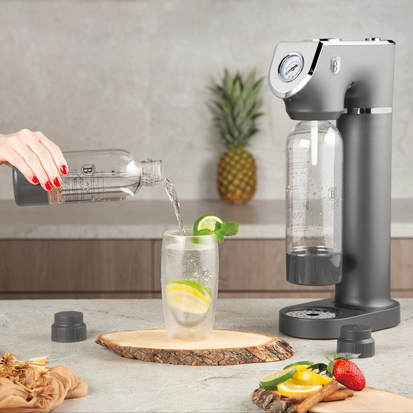 Berlinger Haus Soda Maker with 2 Bottles & Barometer - Anthracite