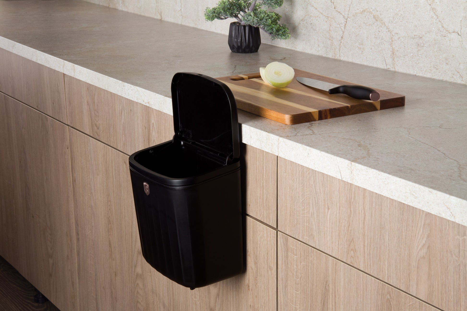Berlinger Haus 7L Hanging Bin – Black Rose