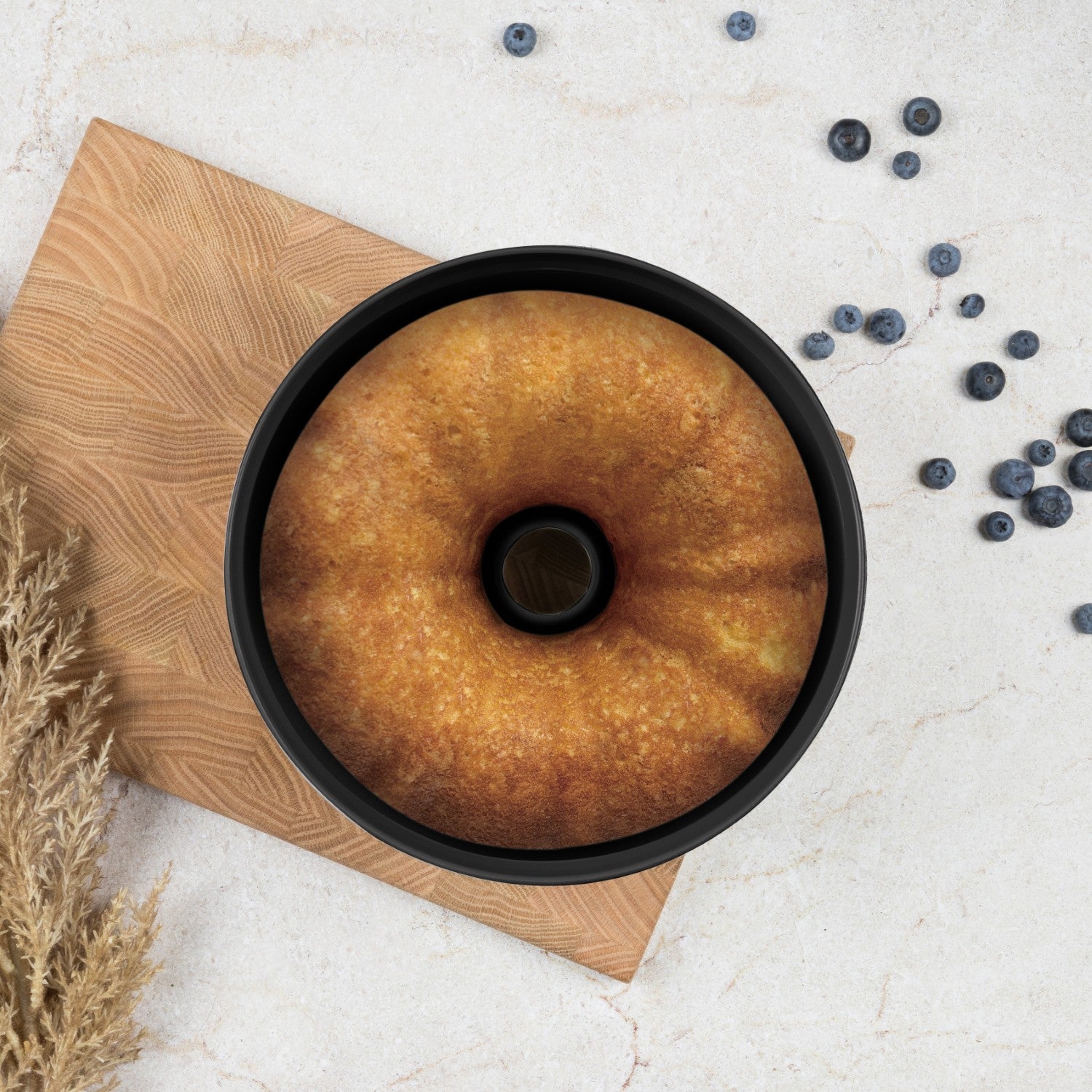 Berlinger Haus 25cm Titan Pro Non-Stick Bundt Pan - Matt Black