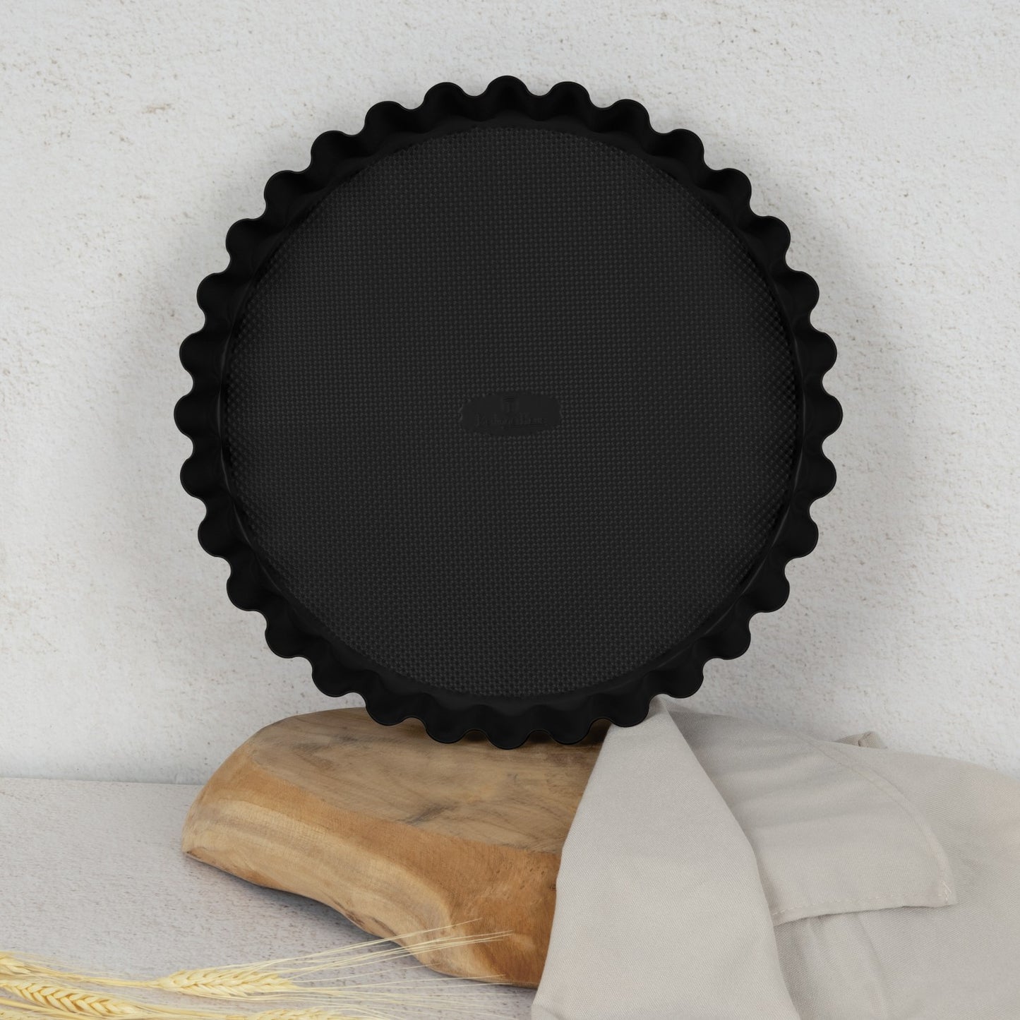 Berlinger Haus 28cm Titan Pro Non-Stick Tart / Cake Form - Matt Black