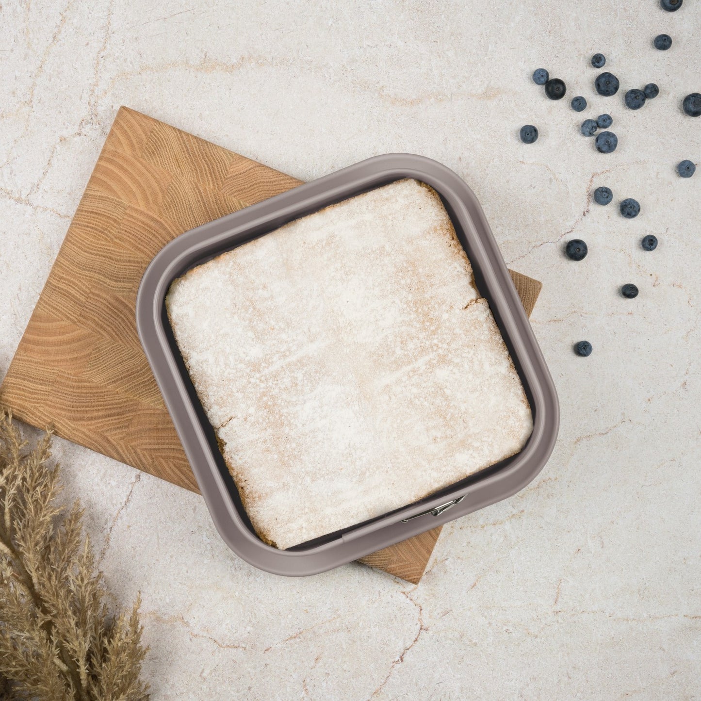 Berlinger Haus 28cm Titan Pro Non-Stick Square Springform - Taupe