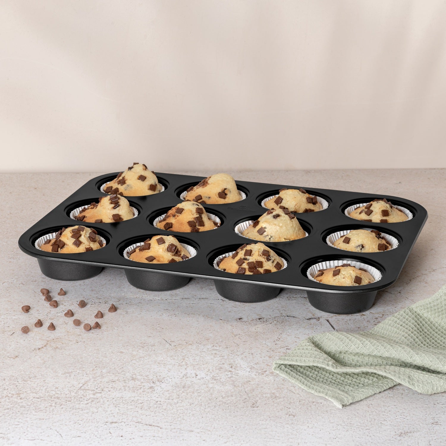 Berlinger Haus 12-Cup Muffin Pan – Anthracite
