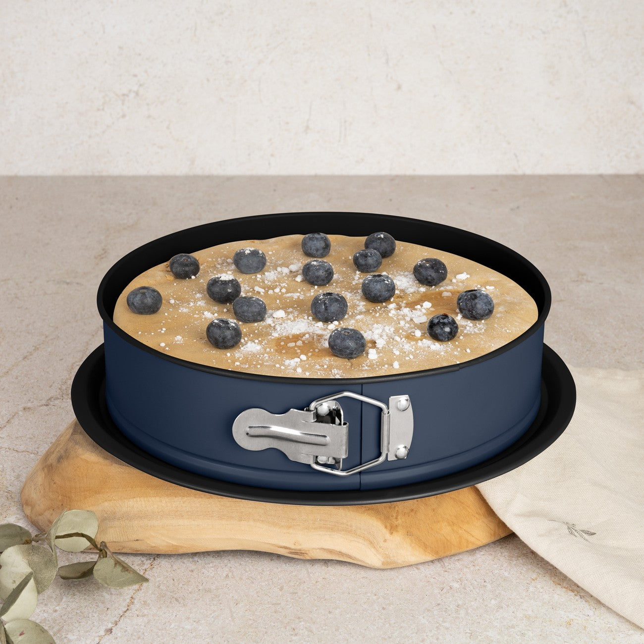 Berlinger Haus 26cm Titan Pro Non-Stick Round Springform - Deep Sea