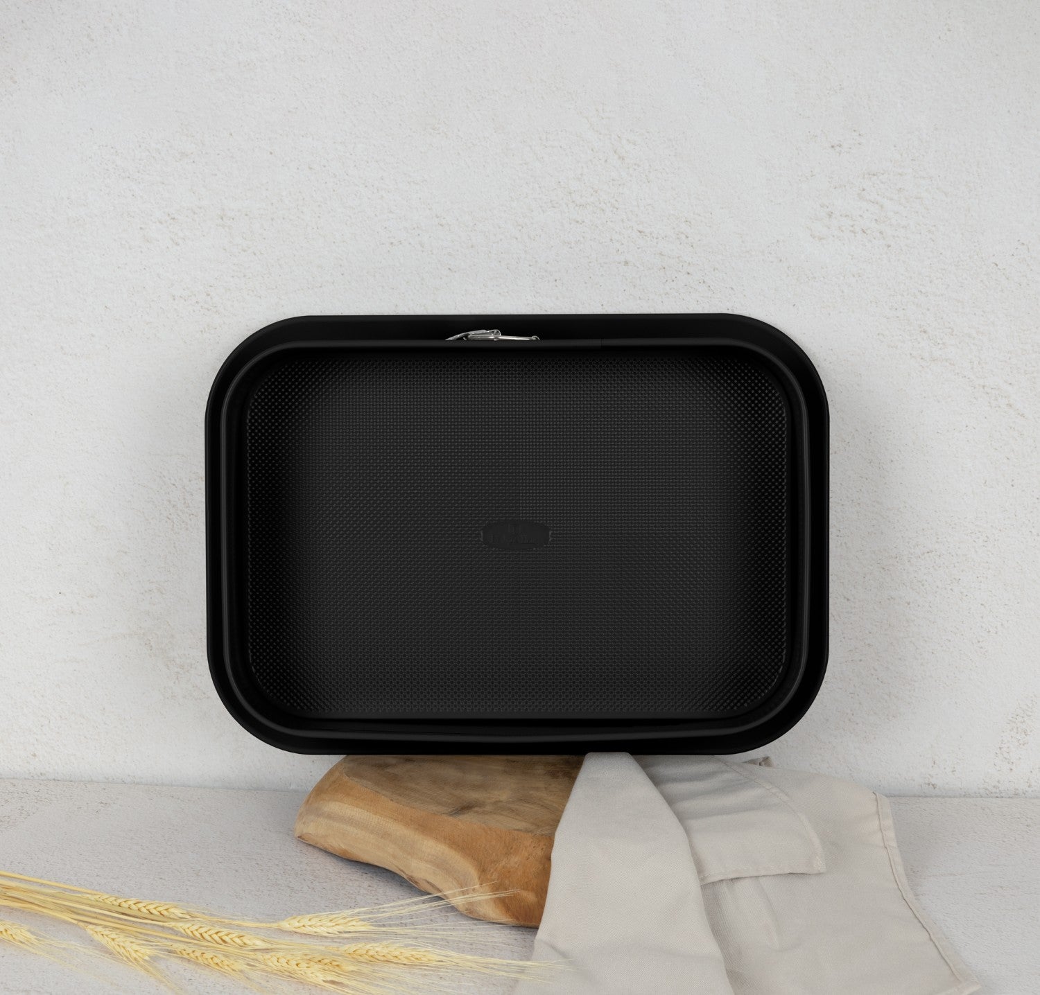 Berlinger Haus 39cm Titan Pro Non-Stick Rectangle Springform - Deep Sea