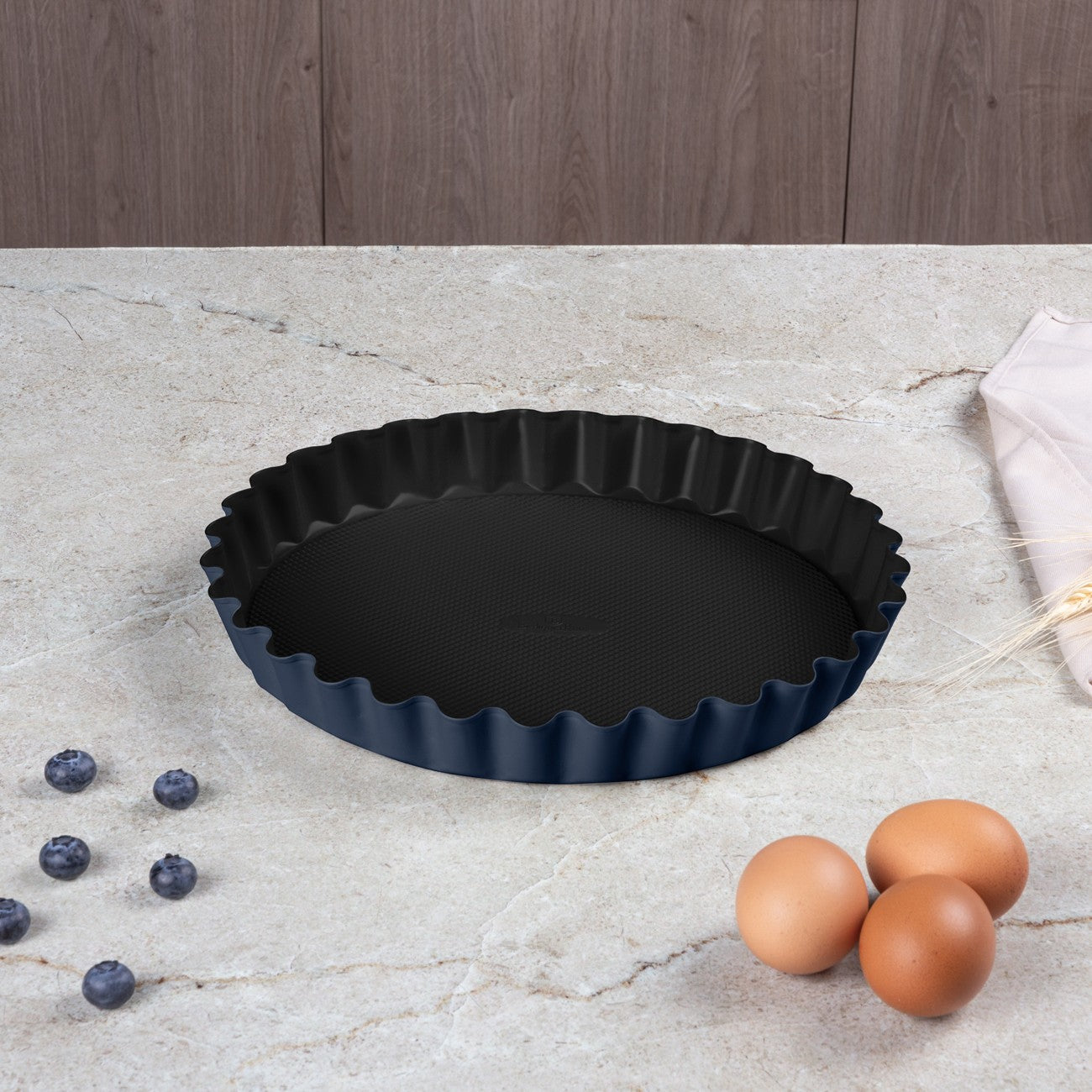 Berlinger Haus 28cm Titan Pro Non-Stick Tart / Cake Form - Deep Sea