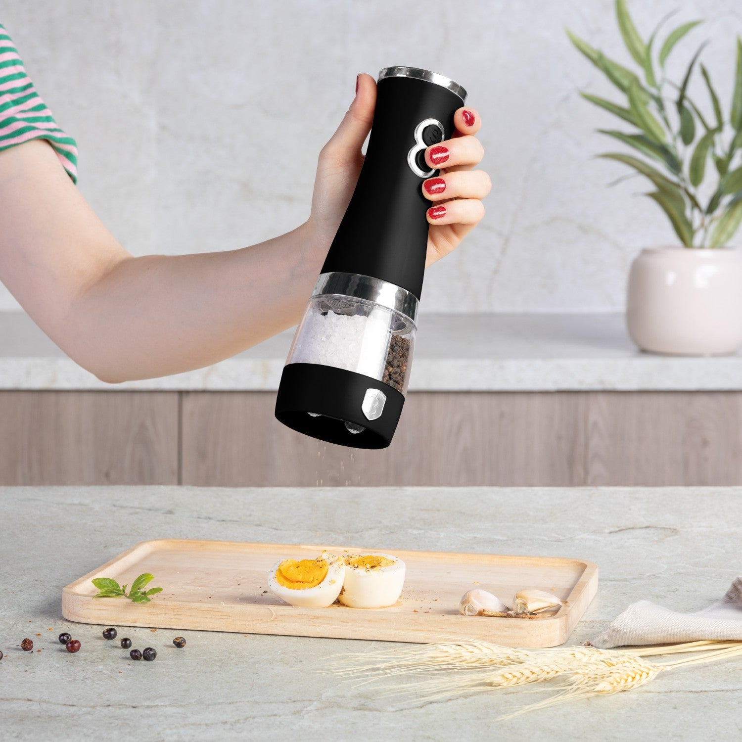 Berlinger Haus 2-in-1 Electric Pepper and Salt Mill - Matte Black