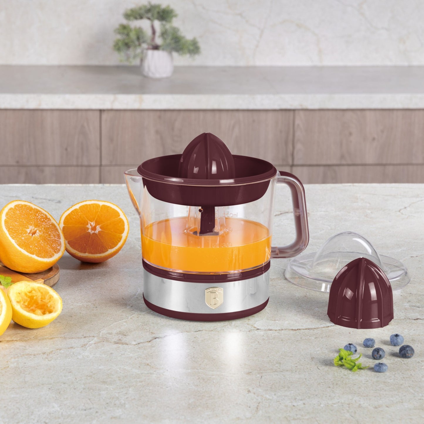 Berlinger Haus 0.7L Electric Citrus Juicer - Leonardo