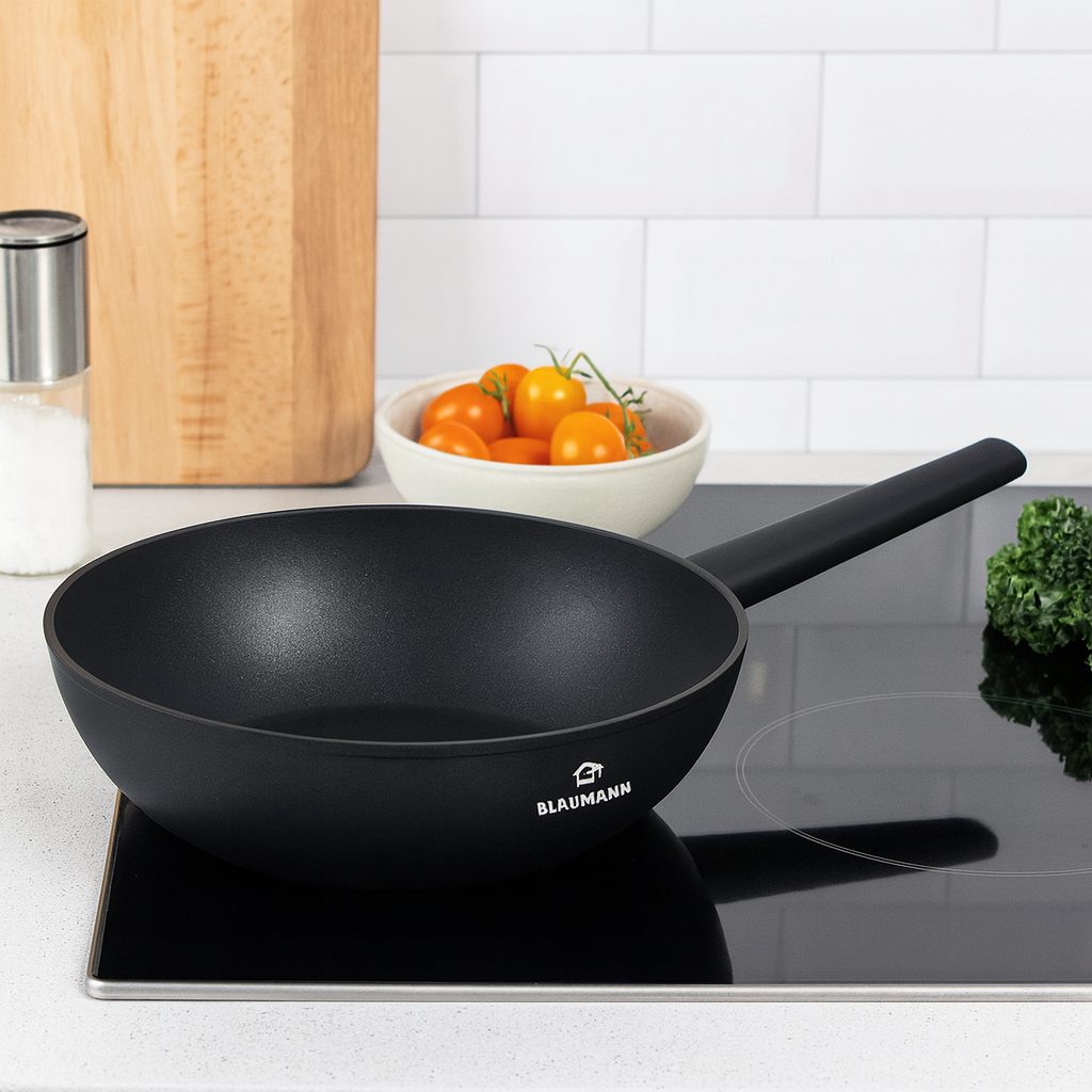 Blaumann 28cm Titan Non-Stick Coating Wok – Black